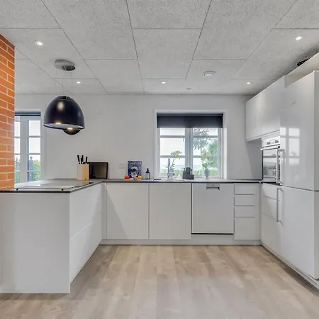 Διαμέρισμα Ringulf - 350m From The Sea By Interhome *